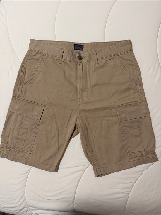 Levi's Other - Levi's Men's Cargo Shorts in Khaki Brown
